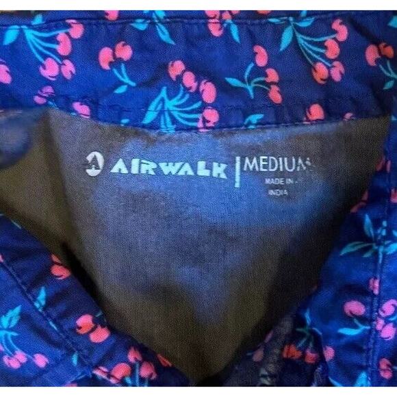 AIRWALK Casual Shirt Mens Med Blue Cherry Print Short Sleeve Collared Button - Picture 3 of 5